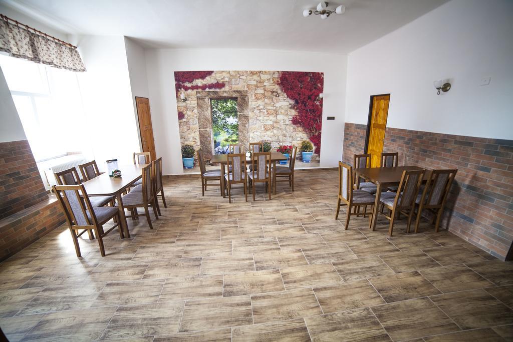 Hotel Fogl Nova Bystrice Ngoại thất bức ảnh