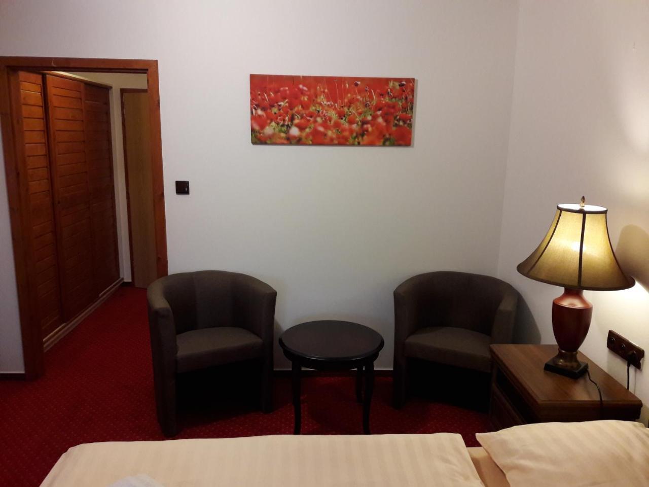 Hotel Fogl Nova Bystrice Ngoại thất bức ảnh